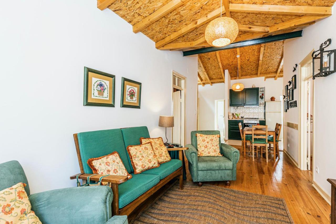 Moderno Apartamento Em Bairro Tipico Lisboeta Lisbon Exterior photo
